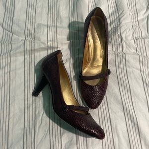 DKNY faux phyton dark red heels